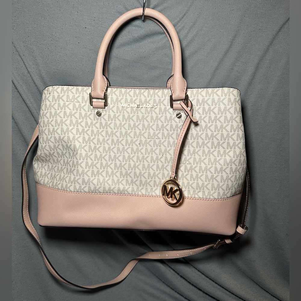 Michael Kors Rare Savannah Satchel in pink ivory logo